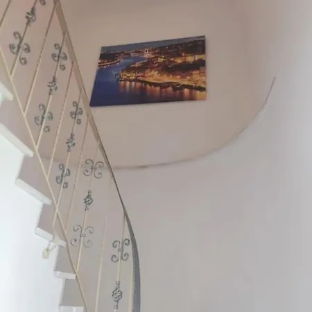 Central Location 3 Bedroom וילה