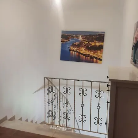 Central Location 3 Bedroom *