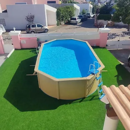 Central Location 3 Bedroom *