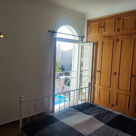 Central Location 3 Bedroom 빌라 알부페이라