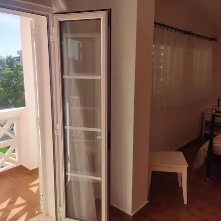 Central Location 3 Bedroom * 알부페이라