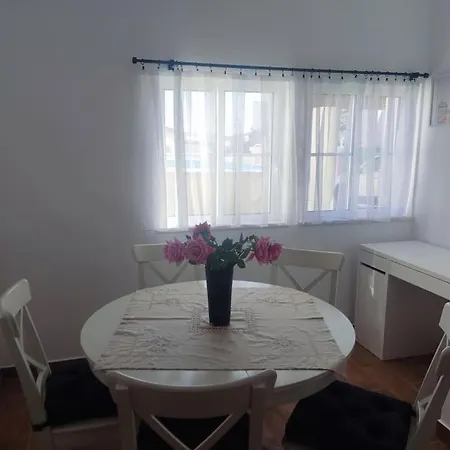 Central Location 3 Bedroom Villa *
