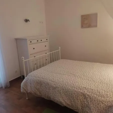 빌라 Central Location 3 Bedroom *