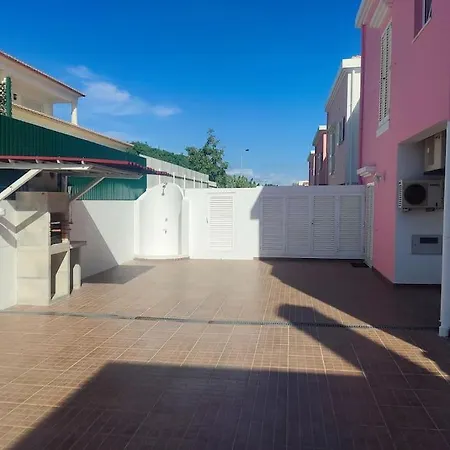 빌라 Central Location 3 Bedroom 알부페이라