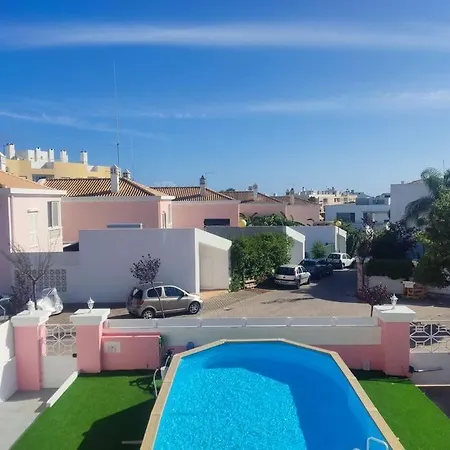 ヴィラ Central Location 3 Bedroom